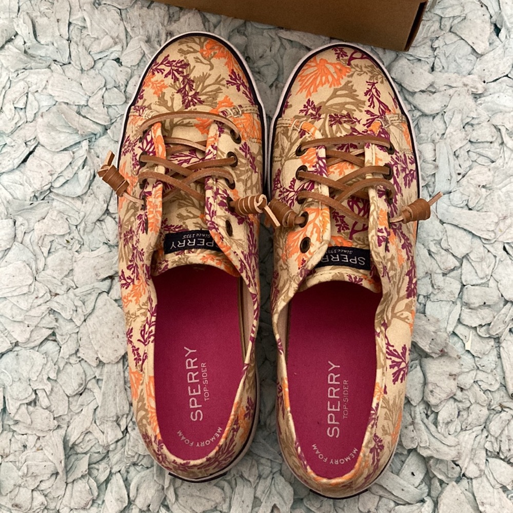 Sperry Top-Siders Boat Shoes With Coral like Print Sz 9.5M - Picture 3 of 11